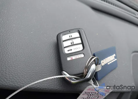 2018 Honda Accord Sport z USA, uszkodzony, nr VIN 1HGCV1F34JA205131